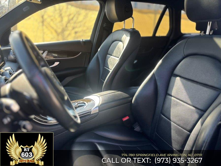 Used 2018 Mercedes-Benz GLC 300 4MATIC image 17