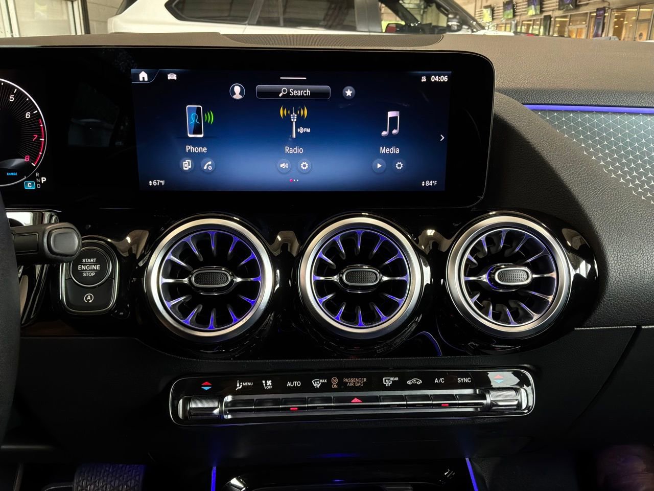 Used 2025 Mercedes-Benz GLA 250 image 29