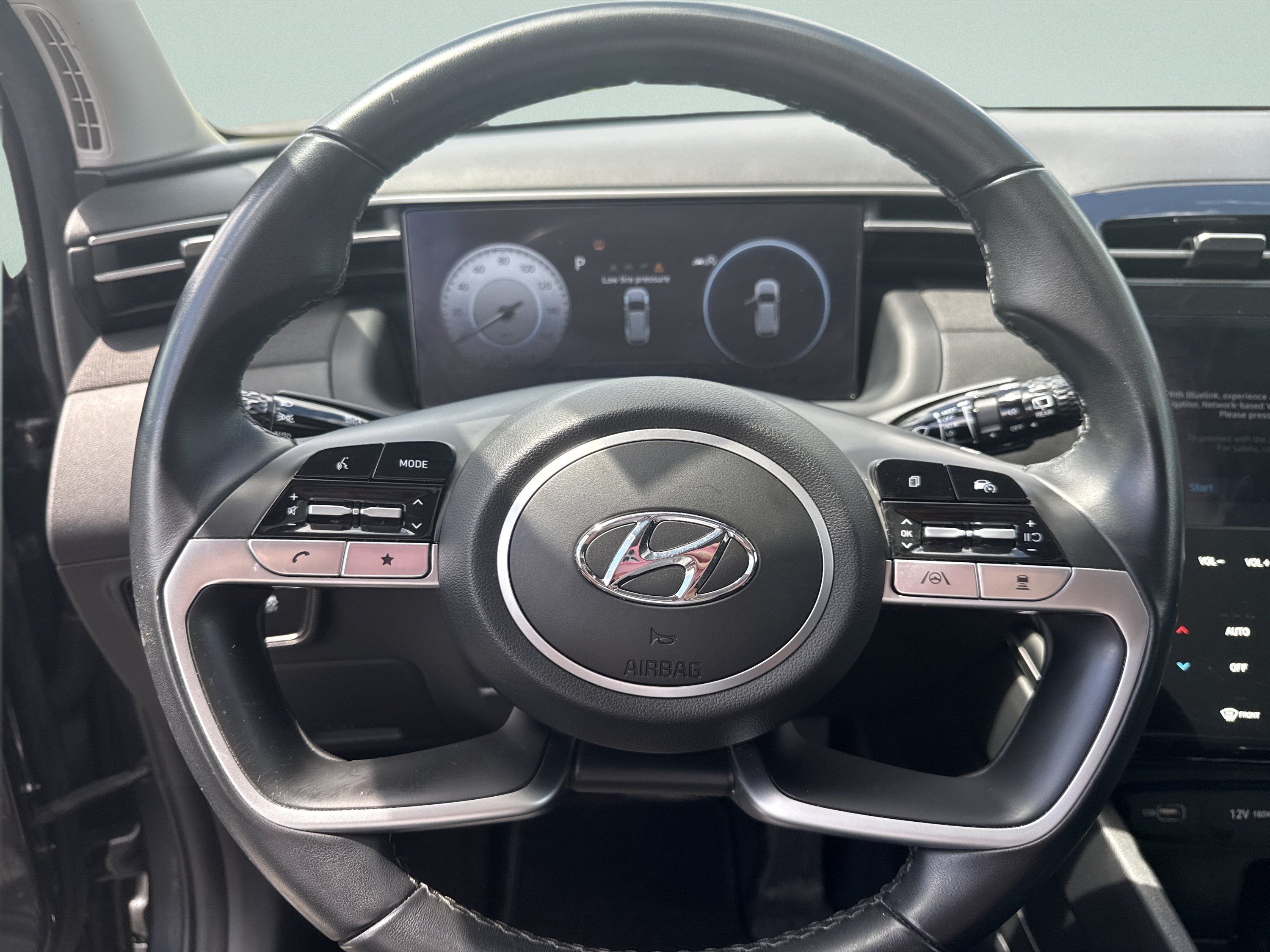 Used 2024 Hyundai Tucson SEL w/ Convenience Package AWD/4WD image 13