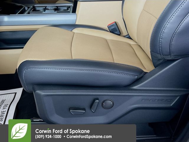 New 2026 Ford F450 Lariat w/ Lariat Premium Package AWD/4WD image 23