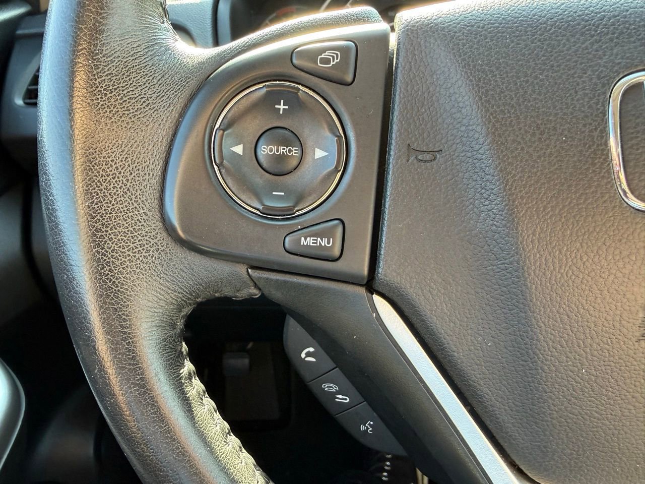Used 2016 Honda CR-V Touring image 14