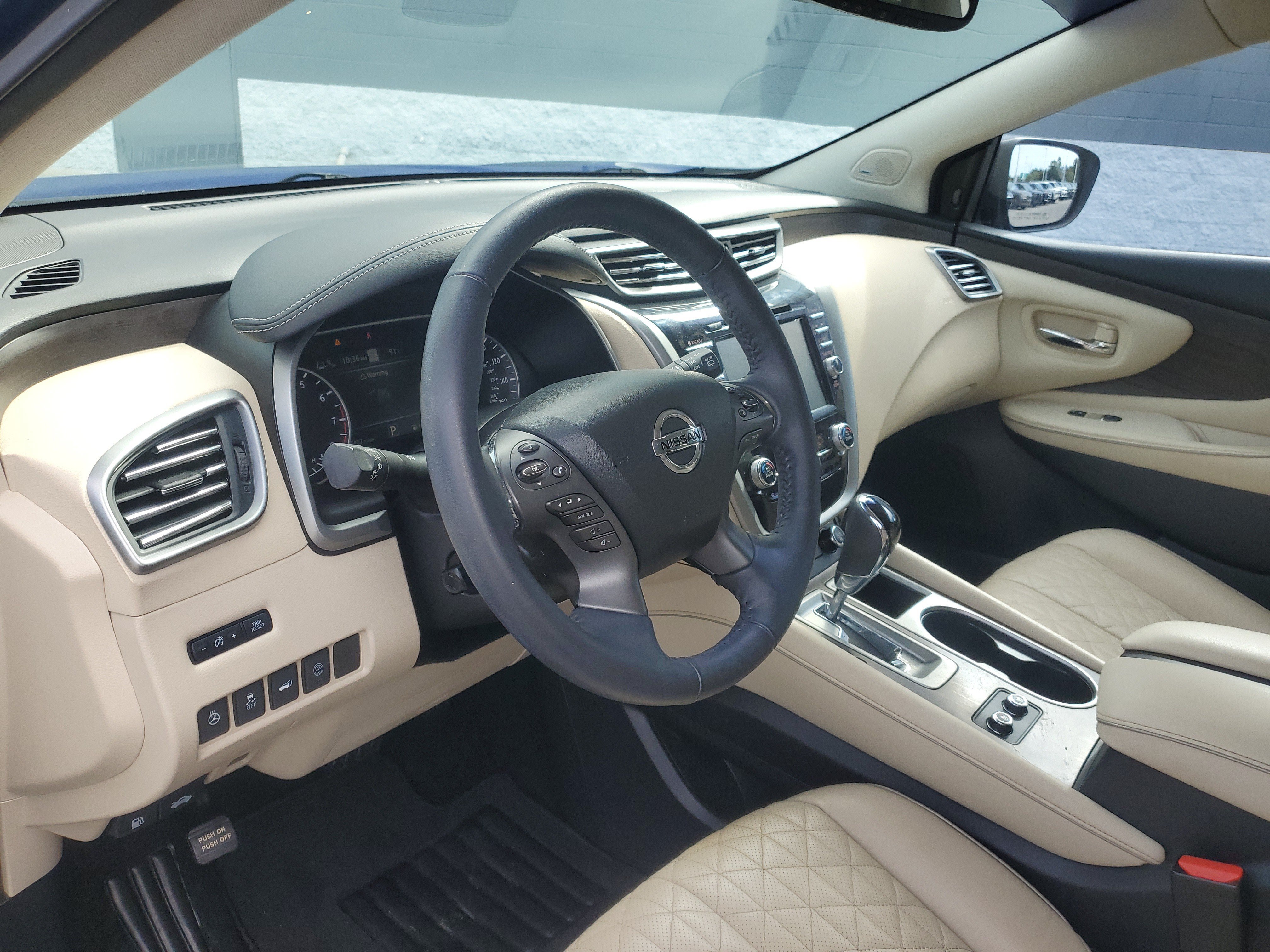 Used 2020 Nissan Murano Platinum FWD image 13