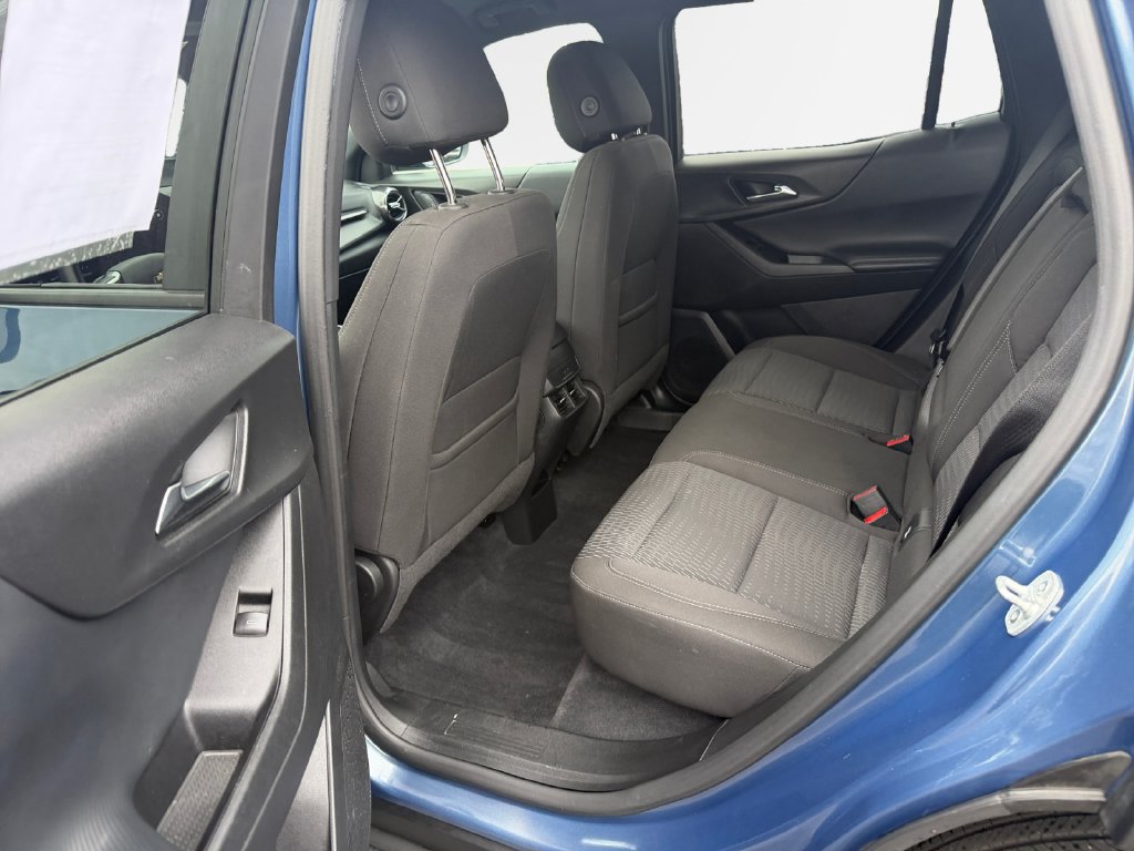 Used 2025 Chevrolet Equinox LT AWD/4WD image 23