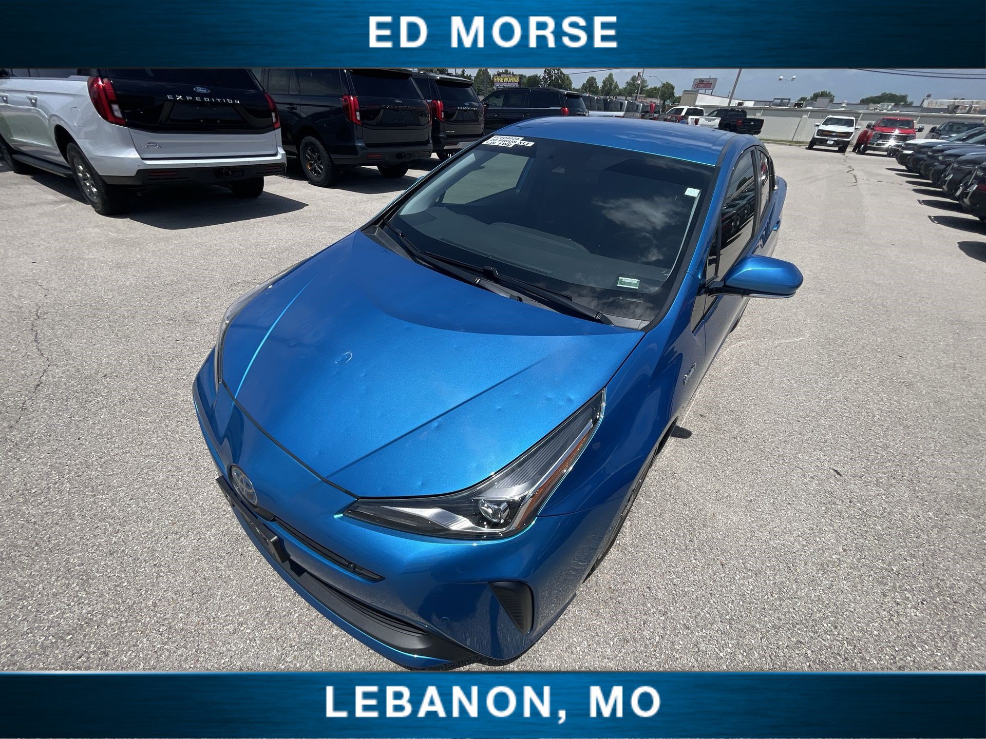 Used 2020 Toyota Prius XLE w/ Carpet Mat Package FWD image 19