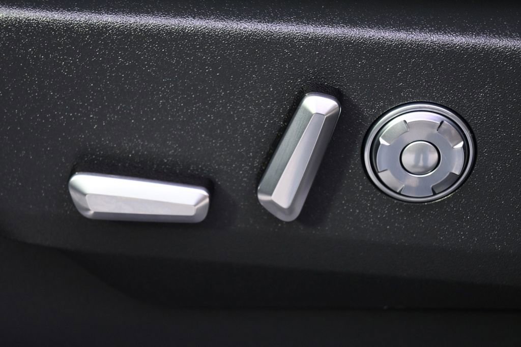 New 2025 Lincoln Navigator Reserve w/ Jet Appearance Package image 14