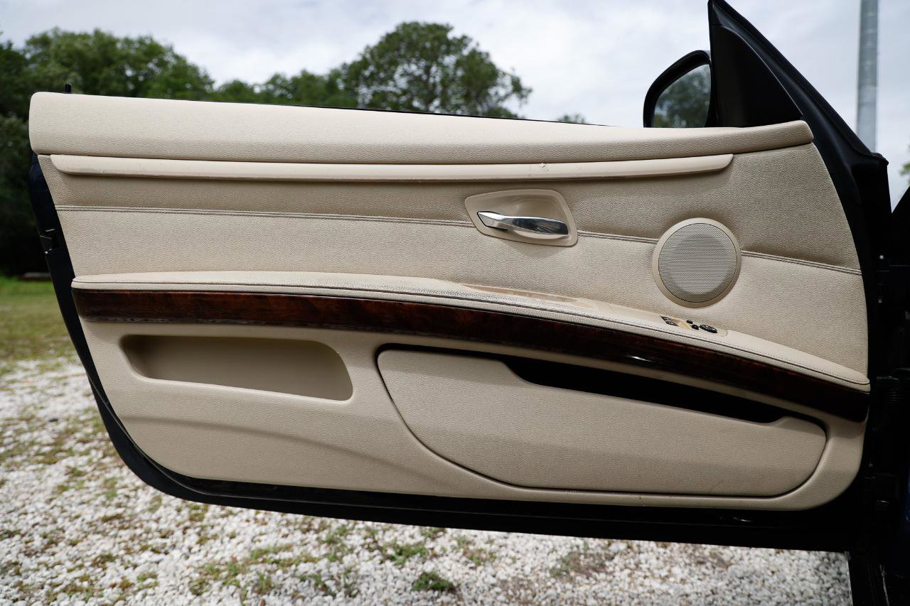 Used 2010 BMW 328i Coupe w/ Premium Pkg image 39