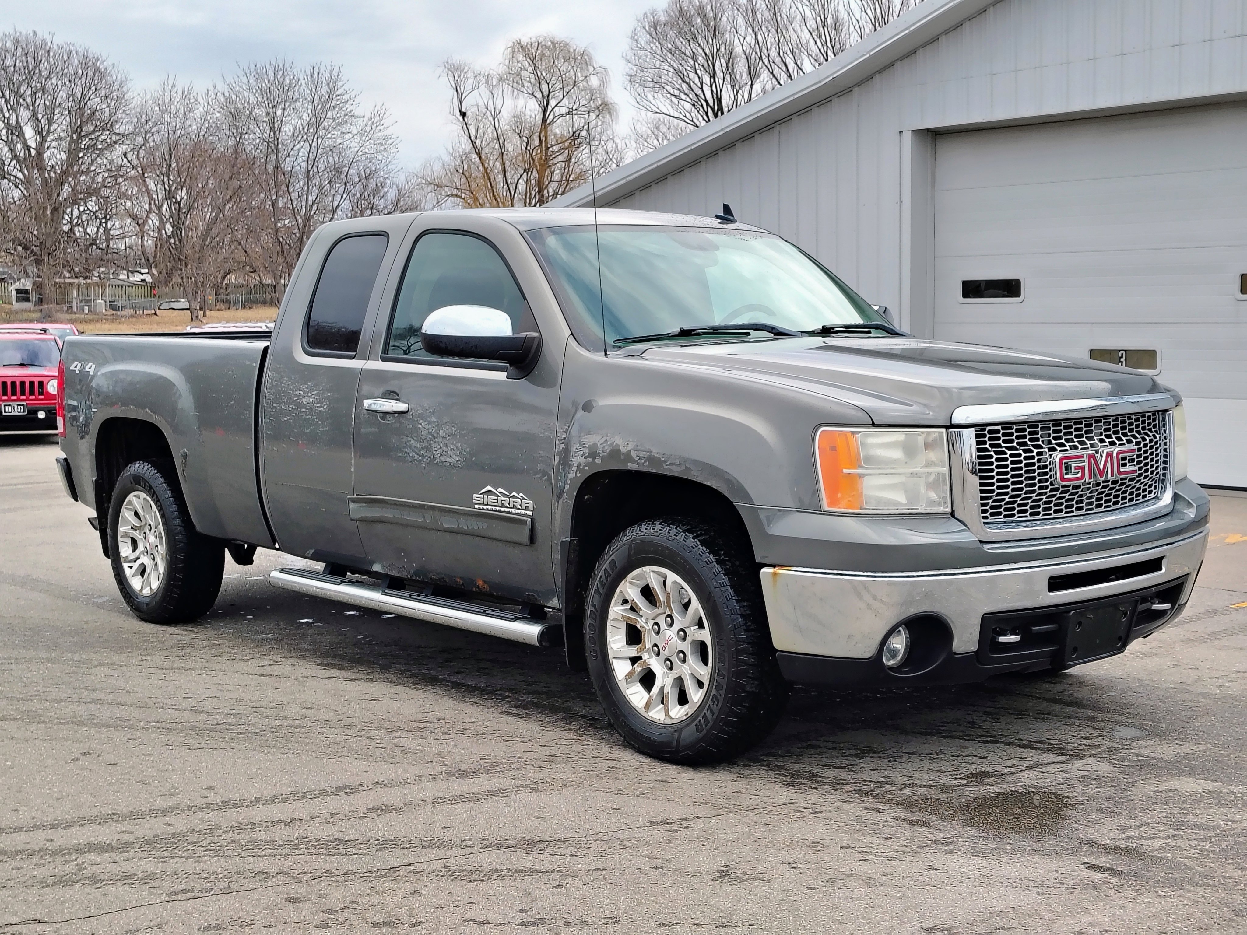 Used 2011 GMC Sierra 1500 SL image 9
