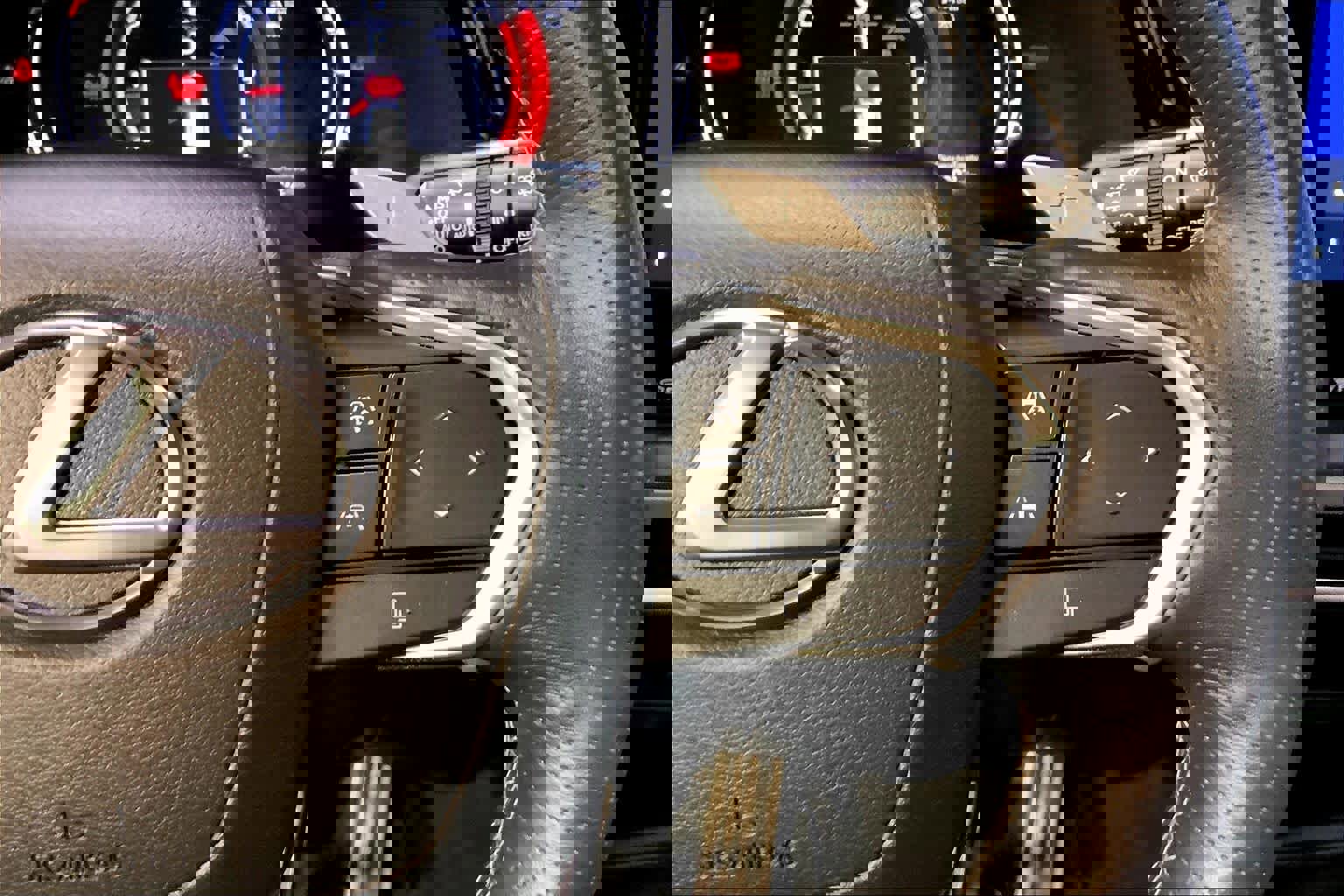 Used 2024 Lexus RX 350 F Sport w/ Technology Package image 25