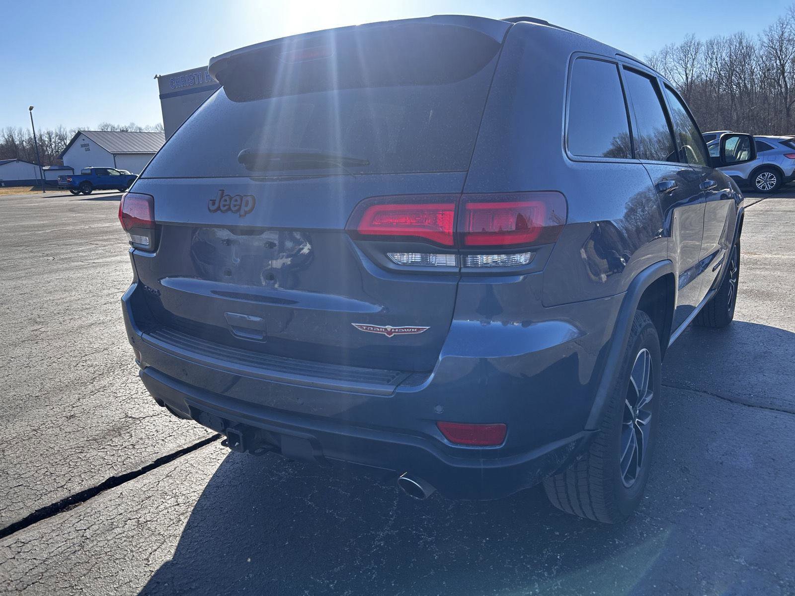Used 2019 Jeep Grand Cherokee Trailhawk w/ Trailhawk Luxury Group image 5
