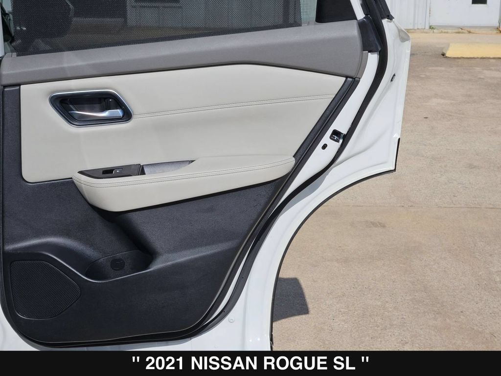 Used 2021 Nissan Rogue SL FWD image 29
