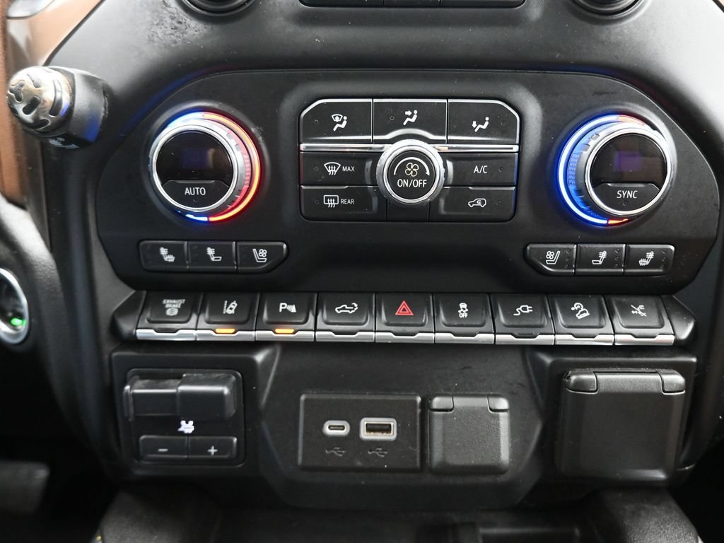 Used 2022 Chevrolet Silverado 2500 High Country w/ Safety Package II AWD/4WD image 30