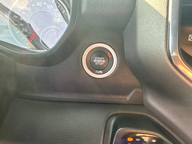 Used 2024 RAM 1500 Laramie AWD/4WD image 8