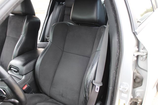 Used 2019 Dodge Charger R/T w/ Plus Group RWD image 16