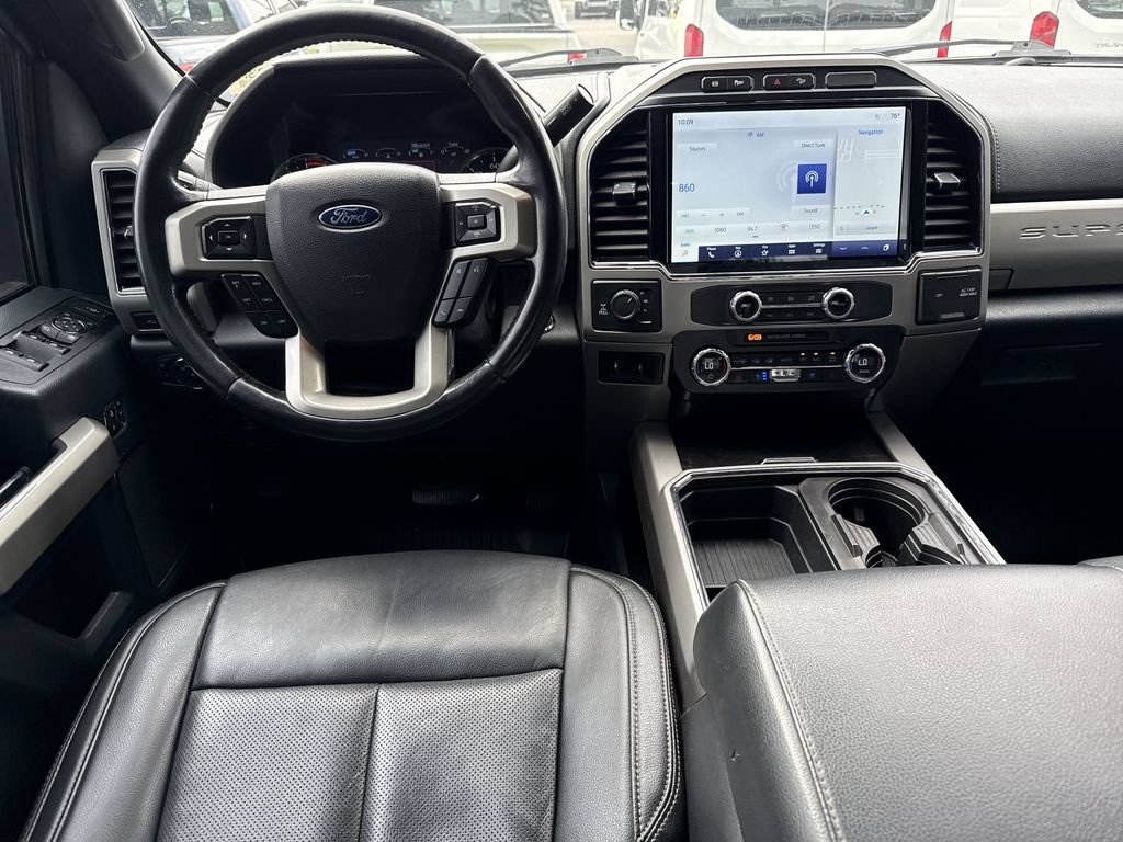 Used 2022 Ford F350 Lariat w/ Black Appearance Package AWD/4WD image 21