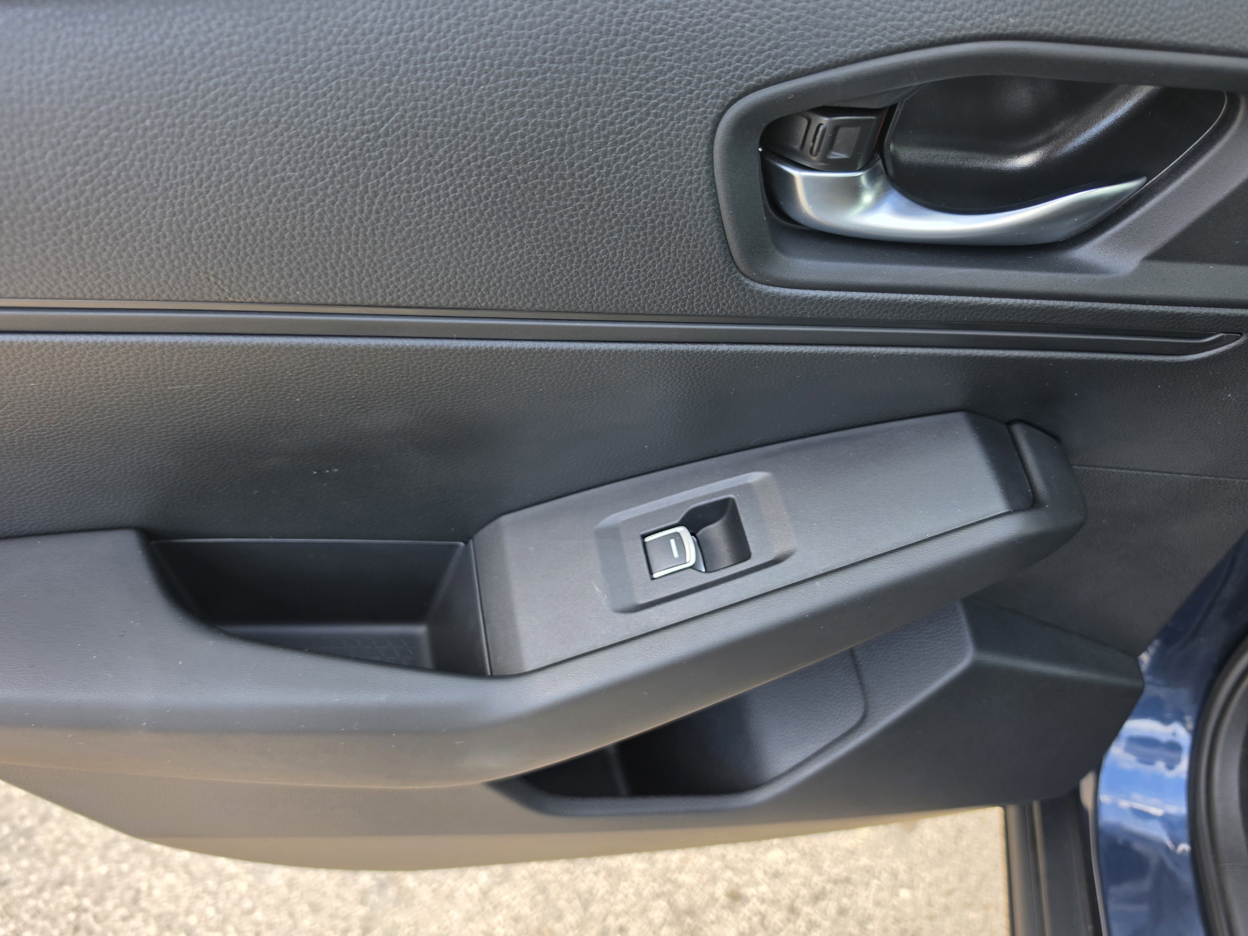 Certified 2024 Honda Accord EX image 8