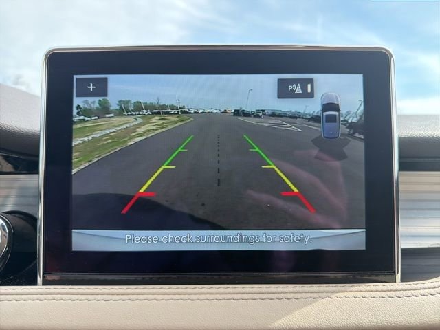 Used 2022 Lincoln Corsair AWD w/ Premium Package image 30