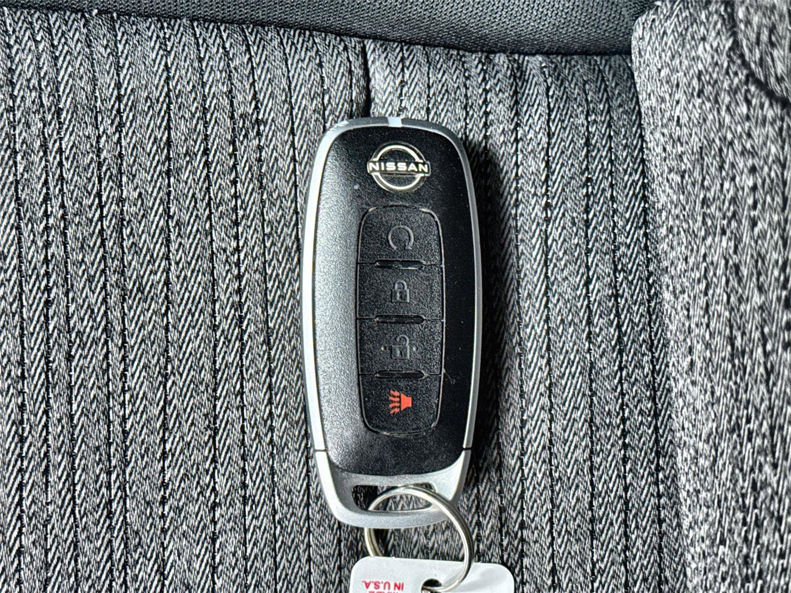 Used 2023 Nissan Rogue SV AWD/4WD image 31