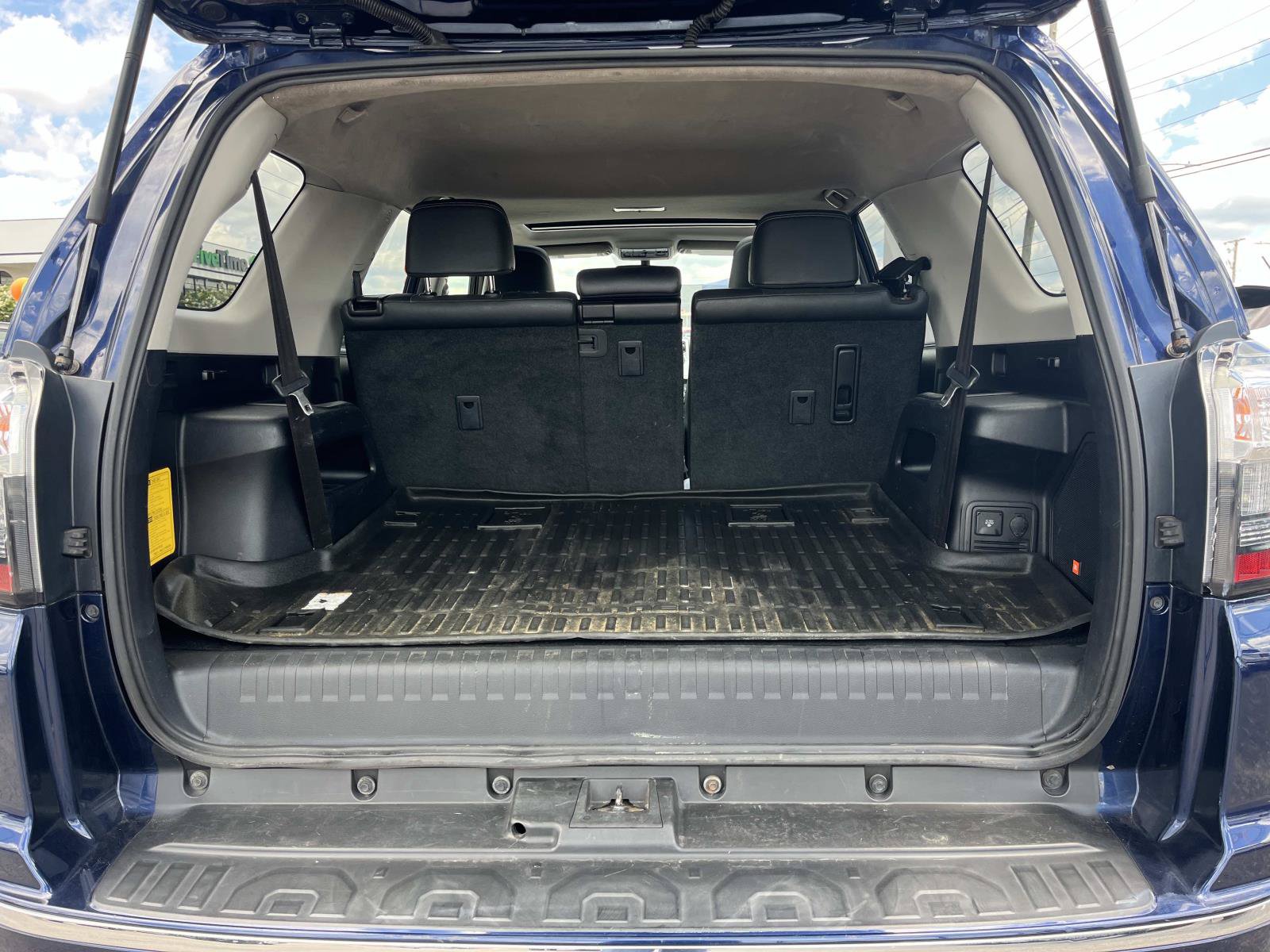 Used 2017 Toyota 4Runner Limited AWD/4WD image 22