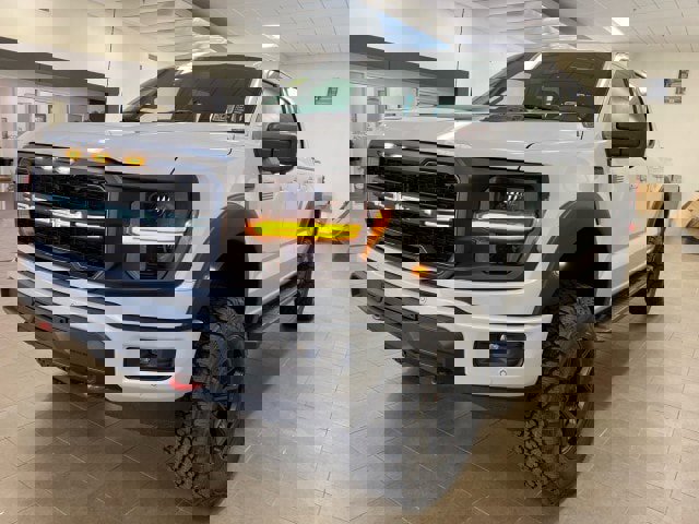 New 2025 Ford F150 XLT w/ Equipment Group 303A High image 4