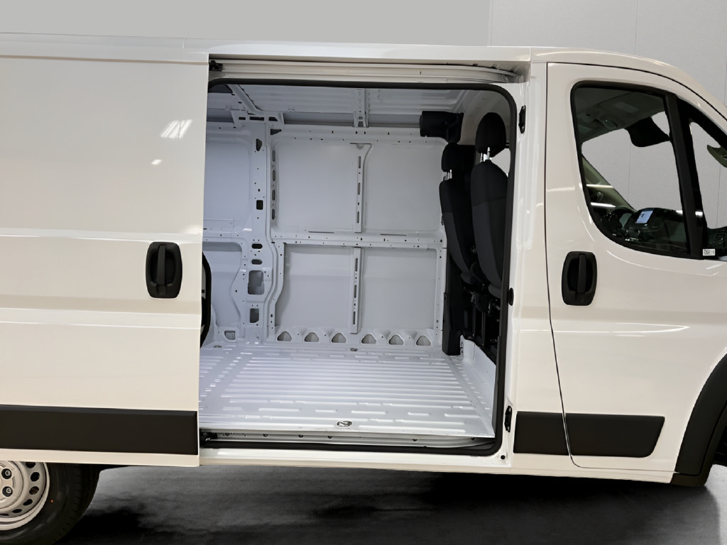 New 2026 RAM ProMaster 2500 w/ Convenience Group FWD image 8