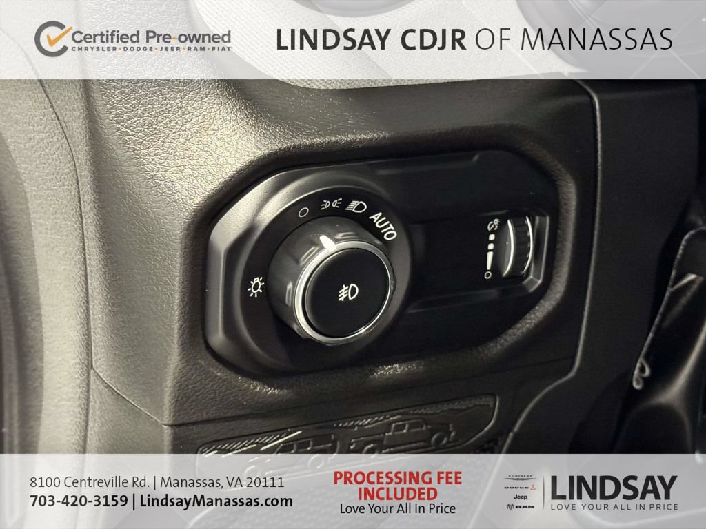 Certified 2025 Jeep Wrangler Sport AWD/4WD image 29