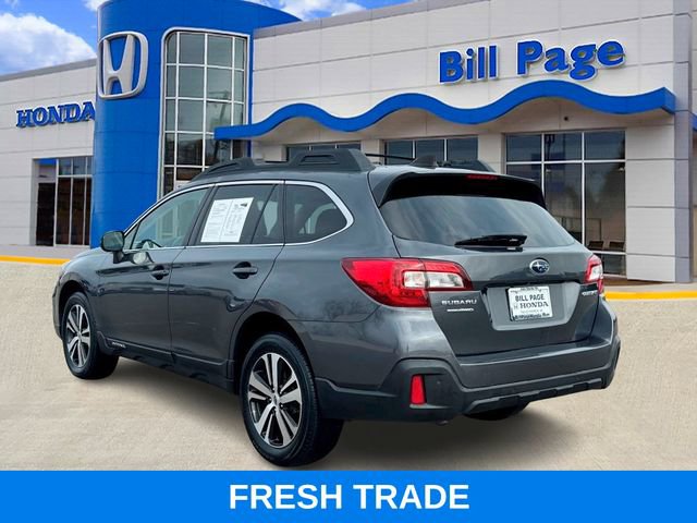 Used 2018 Subaru Outback 2.5i Limited image 3
