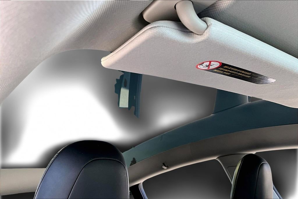 Used 2021 Tesla Model Y Long Range image 25