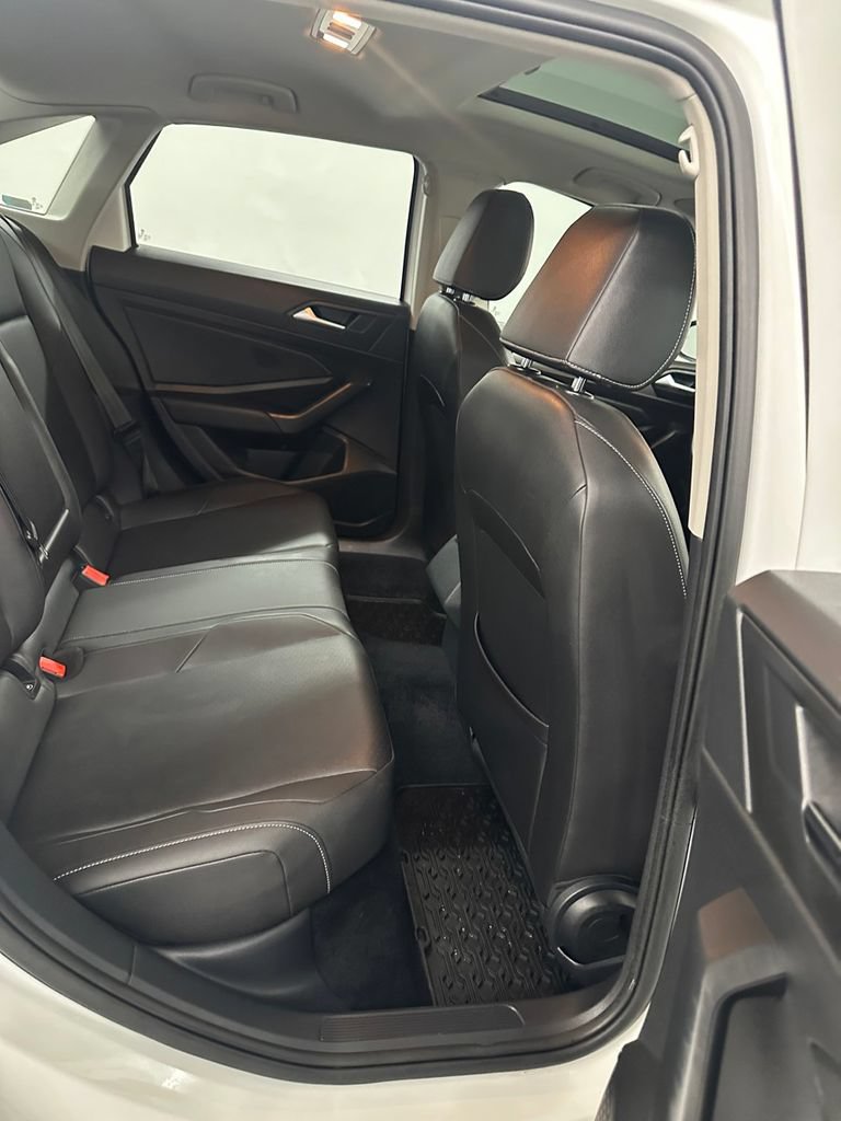 Used 2020 Volkswagen Jetta SE FWD image 31
