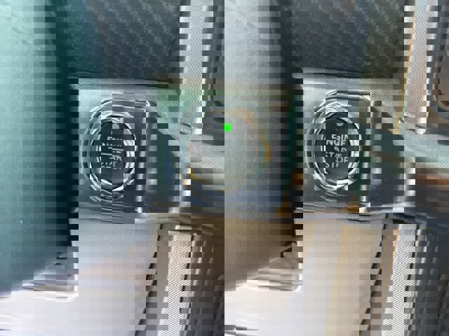 Used 2023 Ford F150 Limited image 24