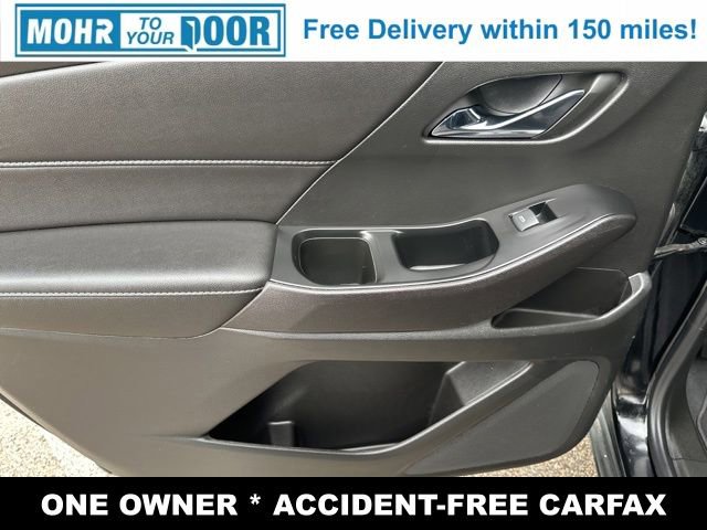 Used 2023 Chevrolet Traverse LT image 29