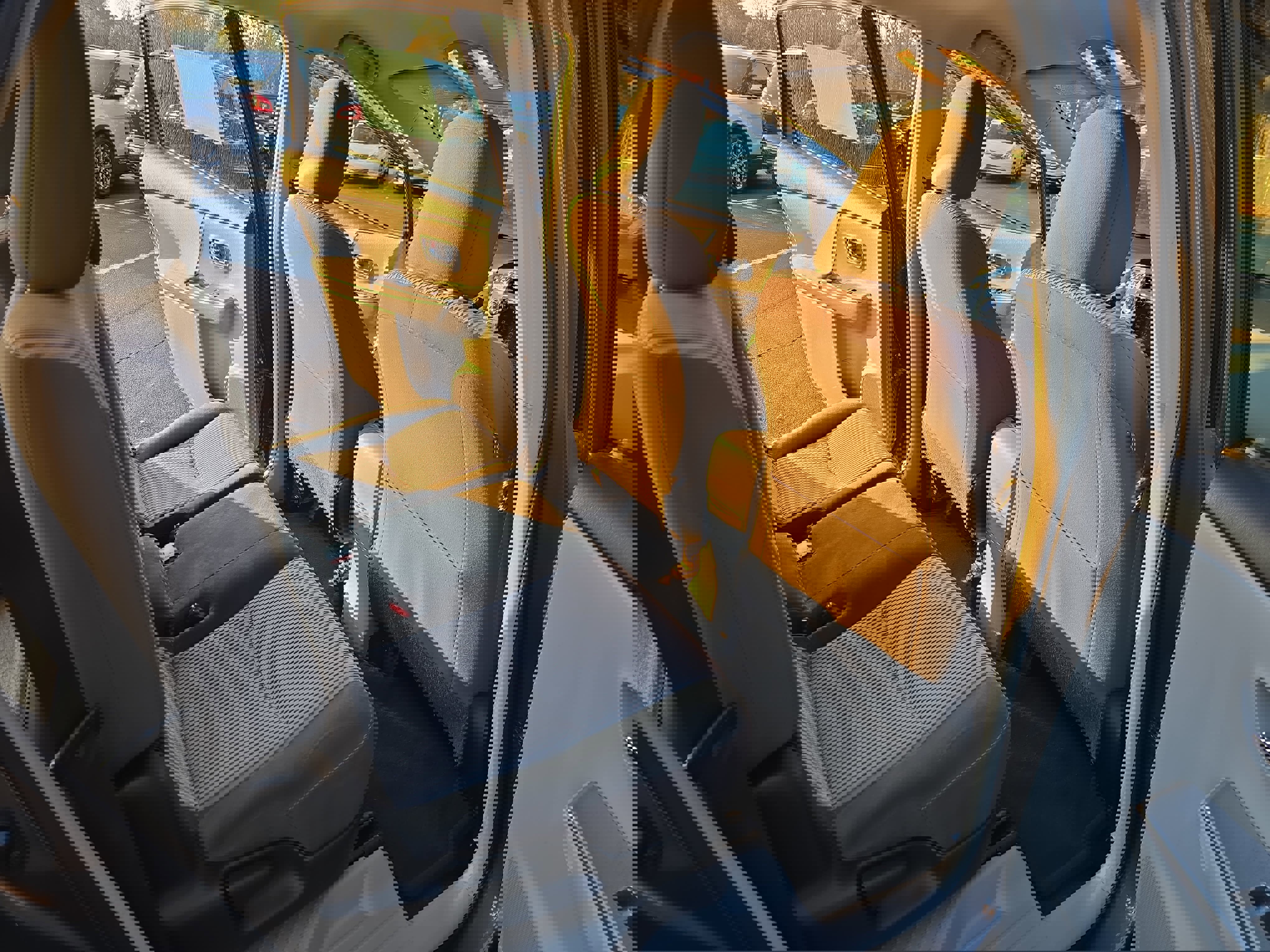 Used 2016 Toyota Prius V Three image 11