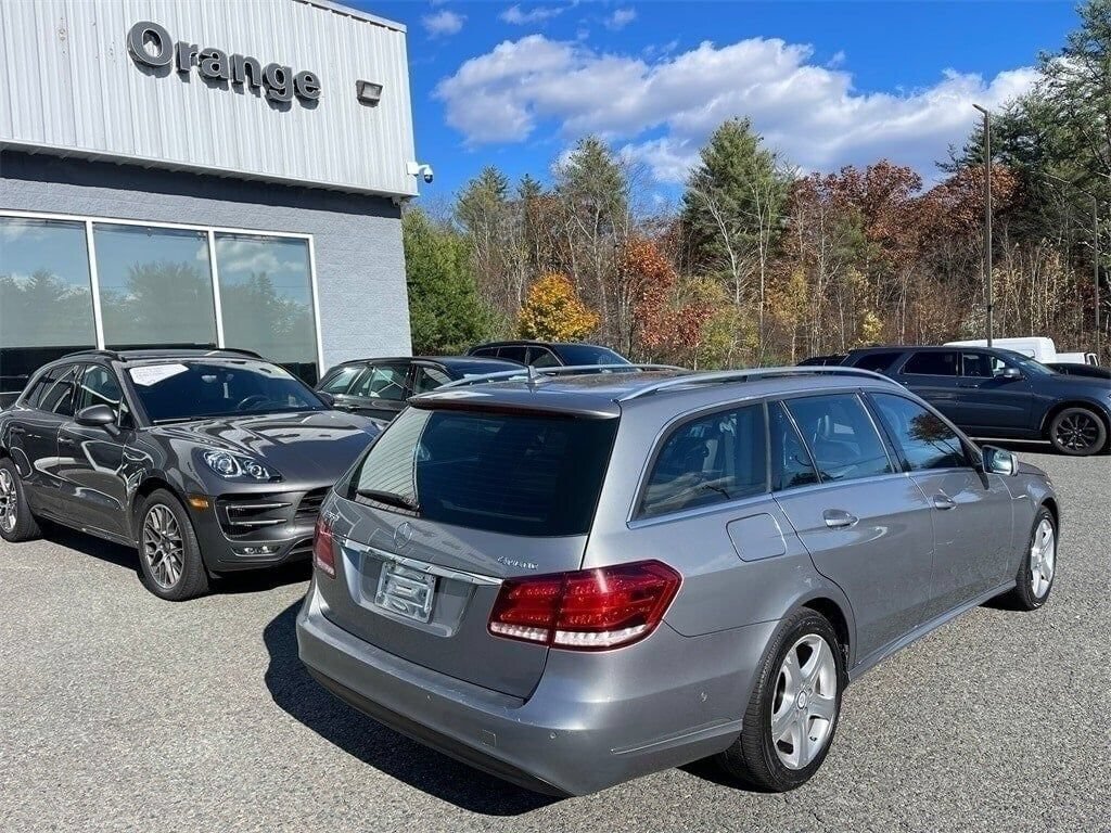 Used 2015 Mercedes-Benz E 350 4MATIC Wagon image 6