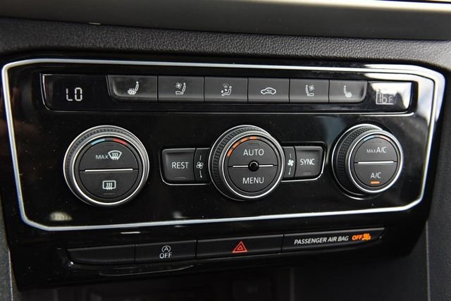 Used 2022 Volkswagen Atlas SEL Premium AWD/4WD image 15