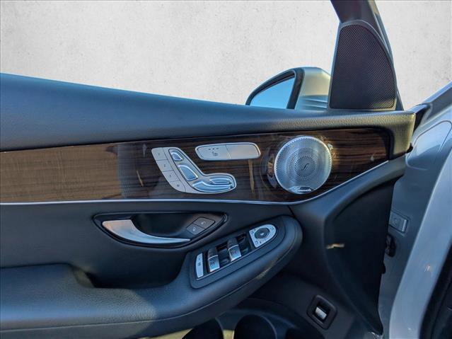 Used 2018 Mercedes-Benz GLC 300 4MATIC image 19