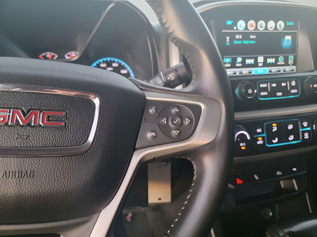 Used 2018 GMC Canyon SLE w/ SLE Convenience Package image 18