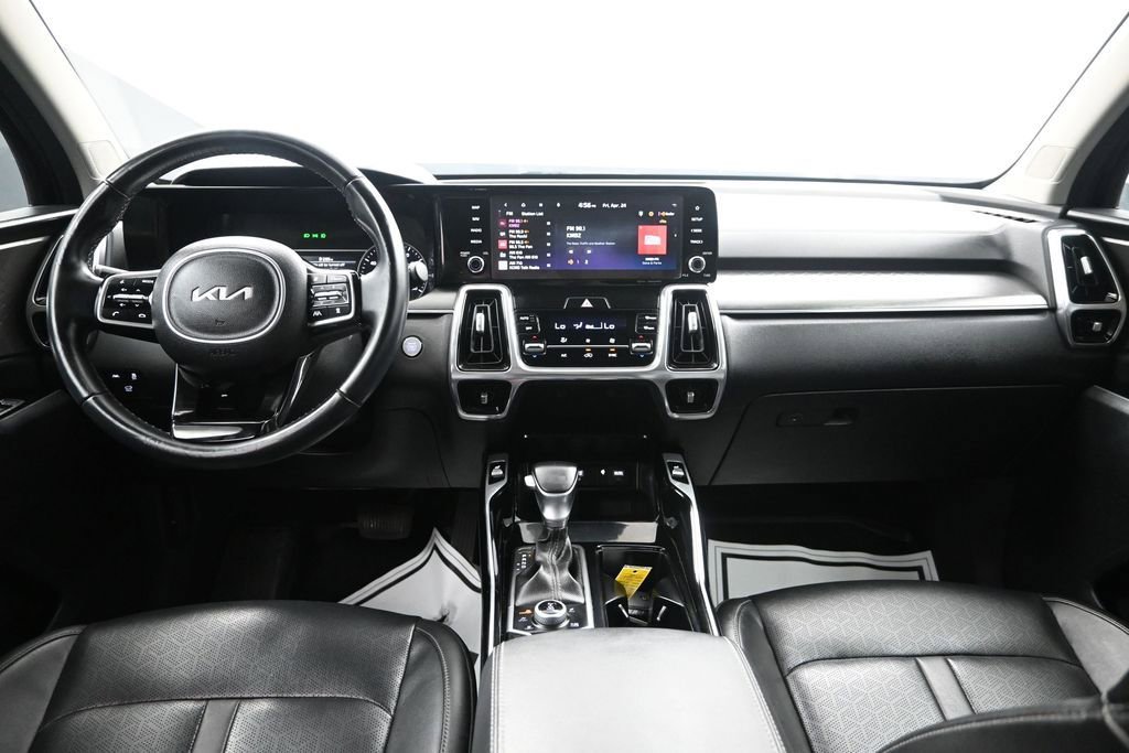 Certified 2022 Kia Sorento SX AWD/4WD image 34