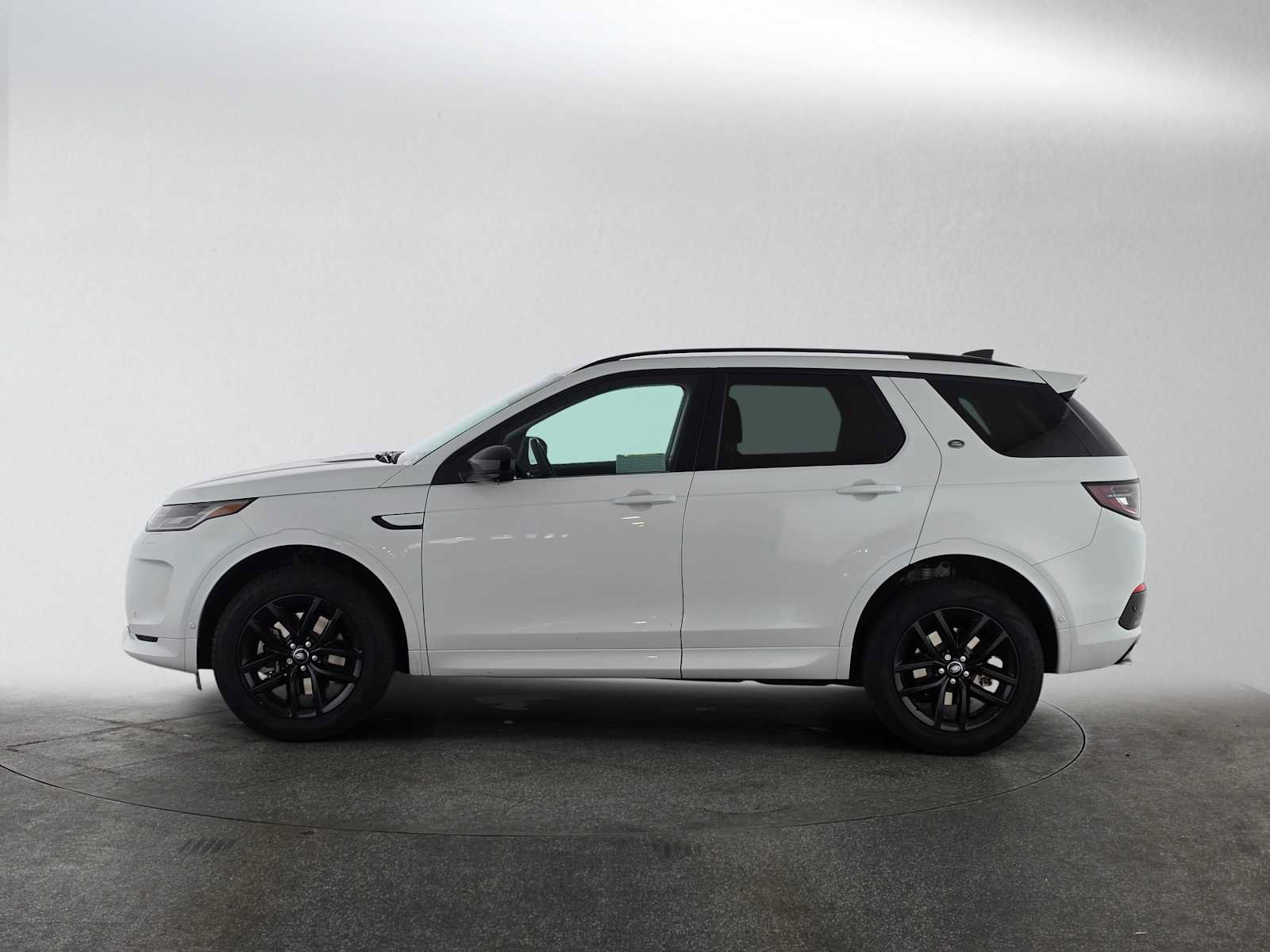 Used 2025 Land Rover Discovery Sport S AWD/4WD image 2