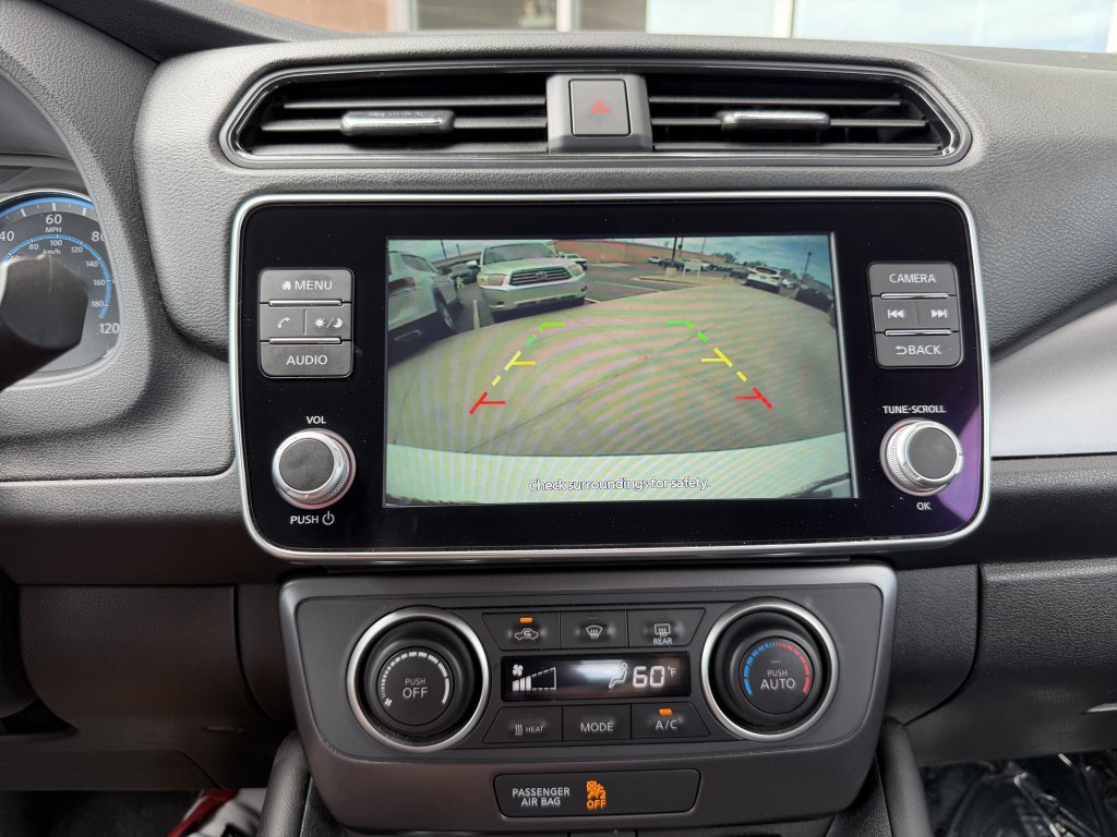 Used 2025 Nissan Leaf S FWD image 21