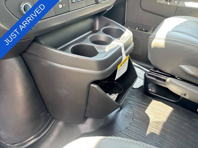 New 2026 Chevrolet Express 2500 w/ Driver Convenience Package RWD image 19