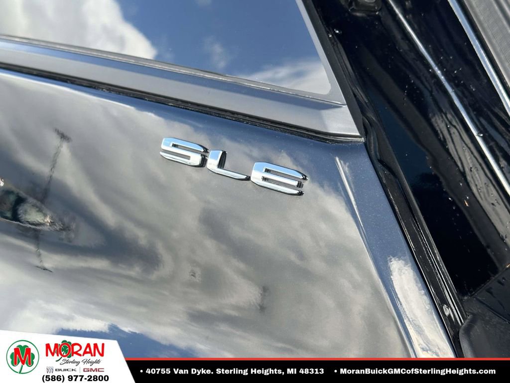 Certified 2023 GMC Terrain SLE w/ Driver Convenience Package FWD image 11