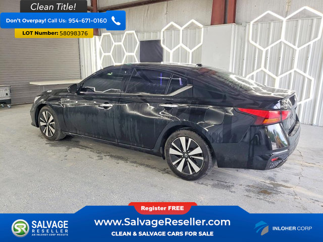 Used 2019 Nissan Altima 2.5 SL FWD image 3