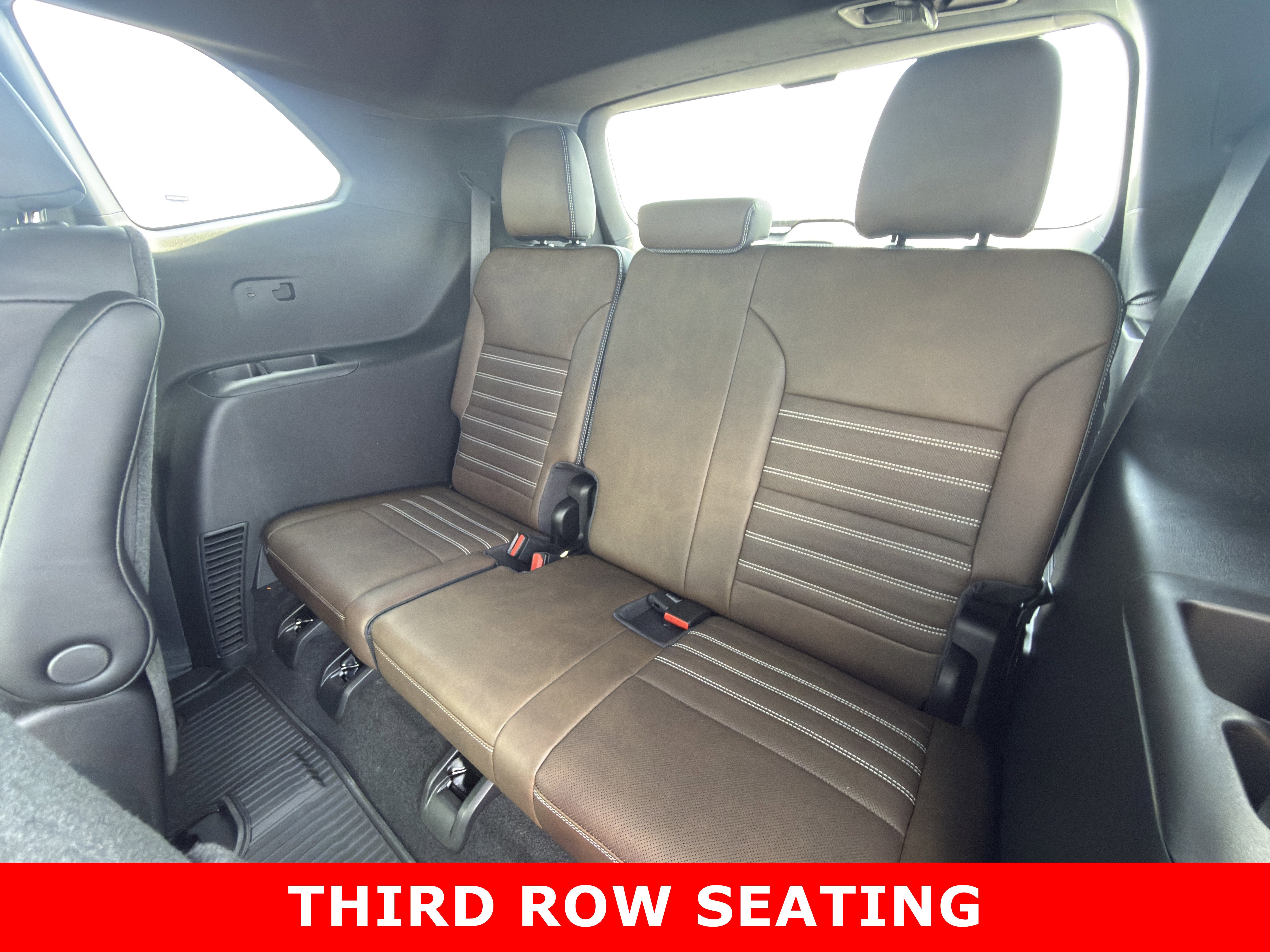 New 2026 GMC Acadia Denali Ultimate w/ LPO, Floor Liner Package AWD/4WD image 13
