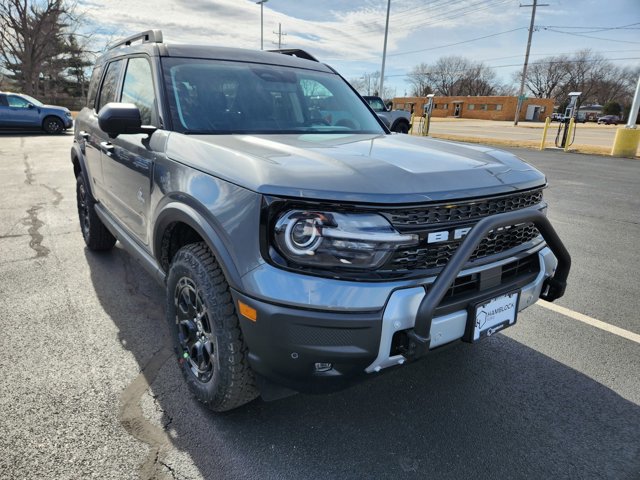 New 2026 Ford Bronco Sport Outer Banks w/ Sasquatch Outer Banks Package AWD/4WD image 1