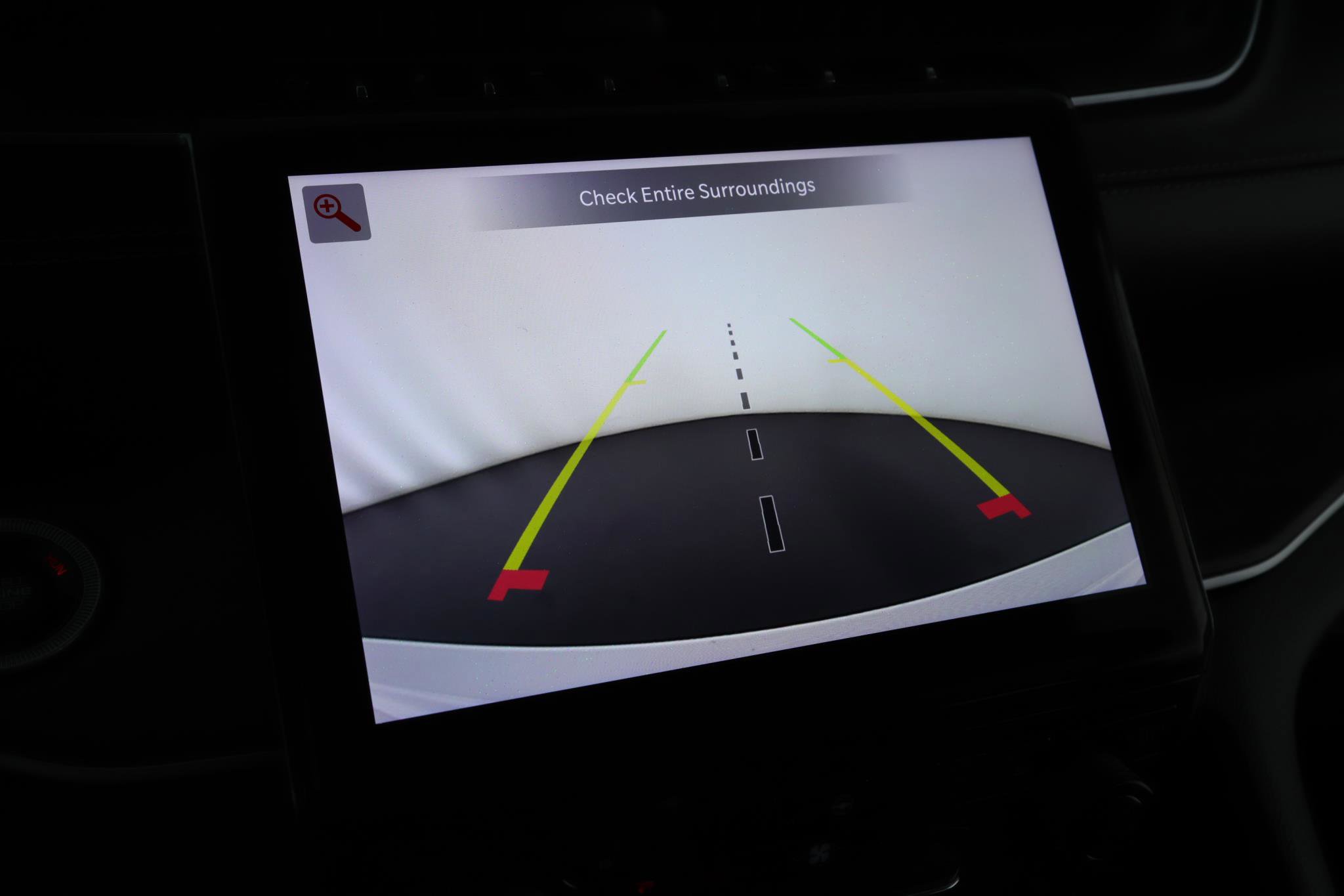 Used 2023 Jeep Grand Cherokee Limited image 11