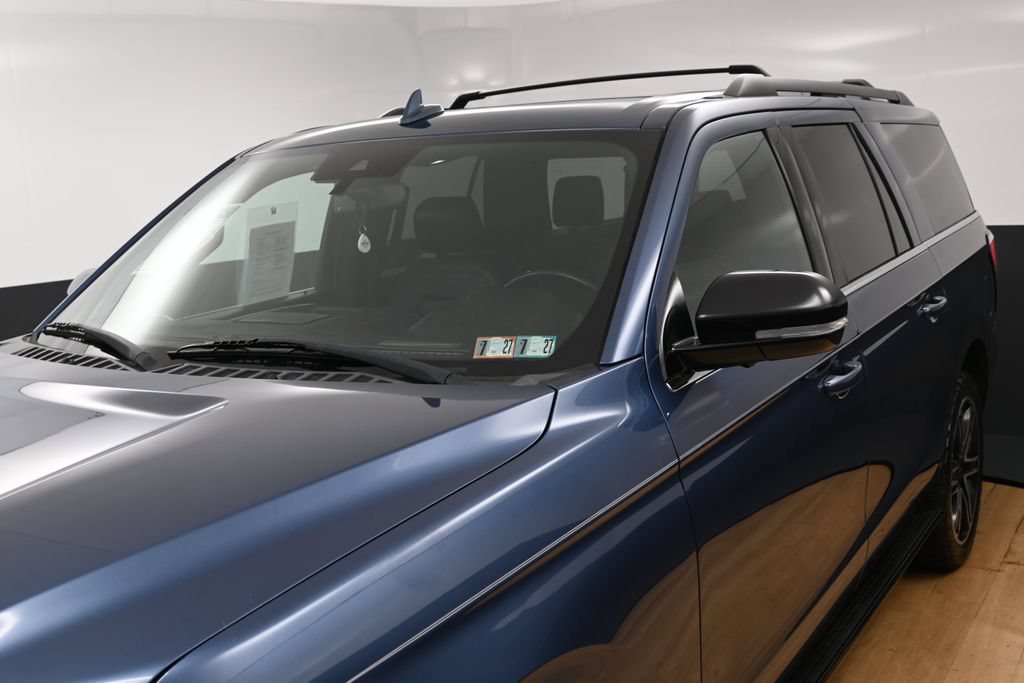 Used 2019 Ford Expedition Max Limited w/ Equipment Group 303A AWD/4WD image 9