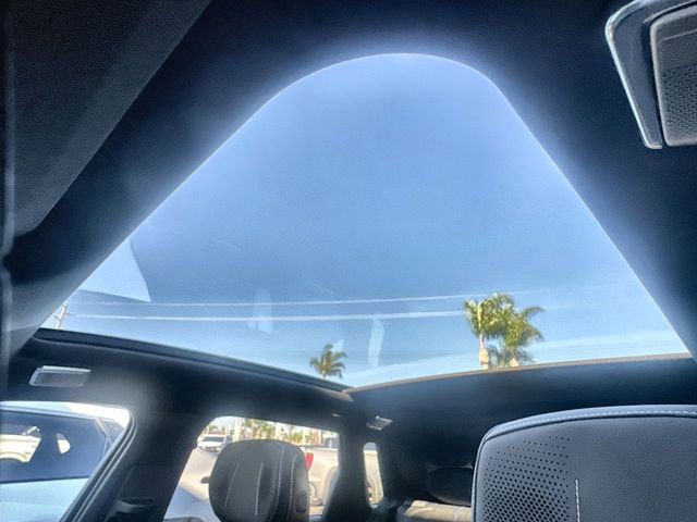 New 2026 Cadillac Lyriq V w/ Exterior Carbon Fiber Package AWD/4WD image 19