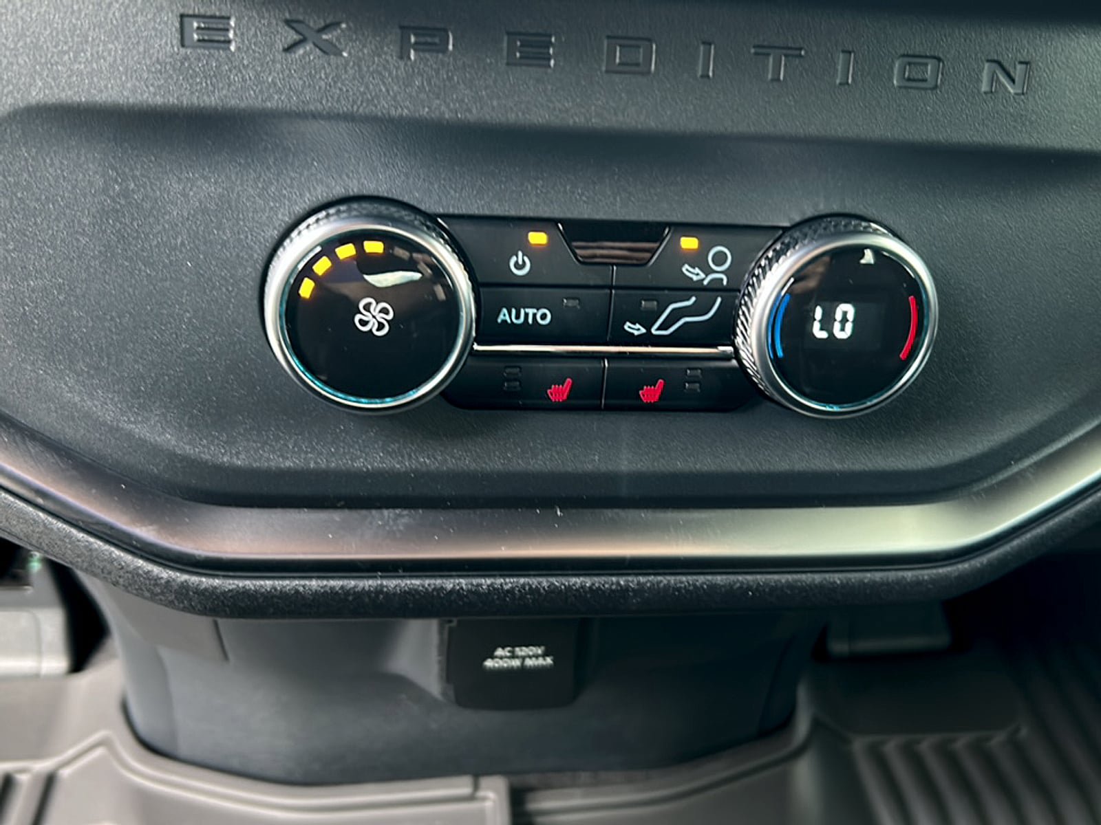 New 2026 Ford Expedition Tremor AWD/4WD image 8