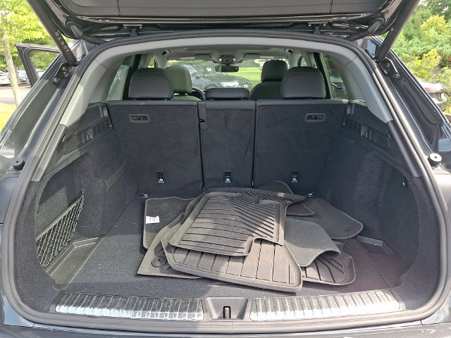Certified 2025 Audi Q5 Premium w/ Convenience Package AWD/4WD image 28