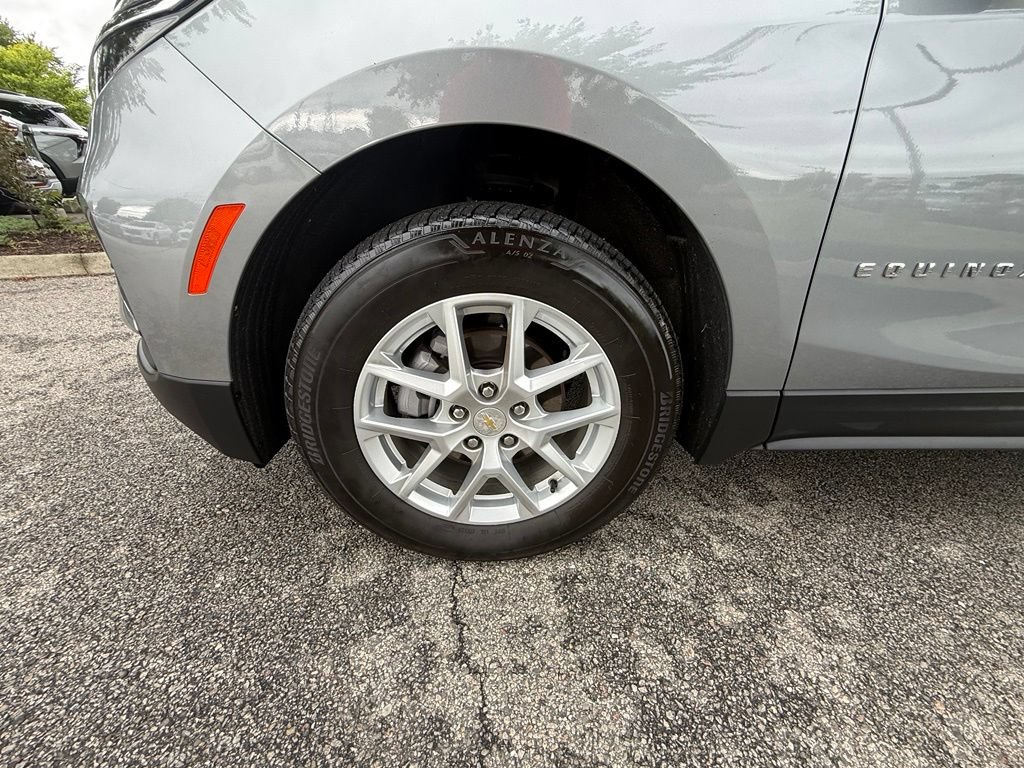 Used 2023 Chevrolet Equinox LS w/ LPO, Floor Liner Package AWD/4WD image 30