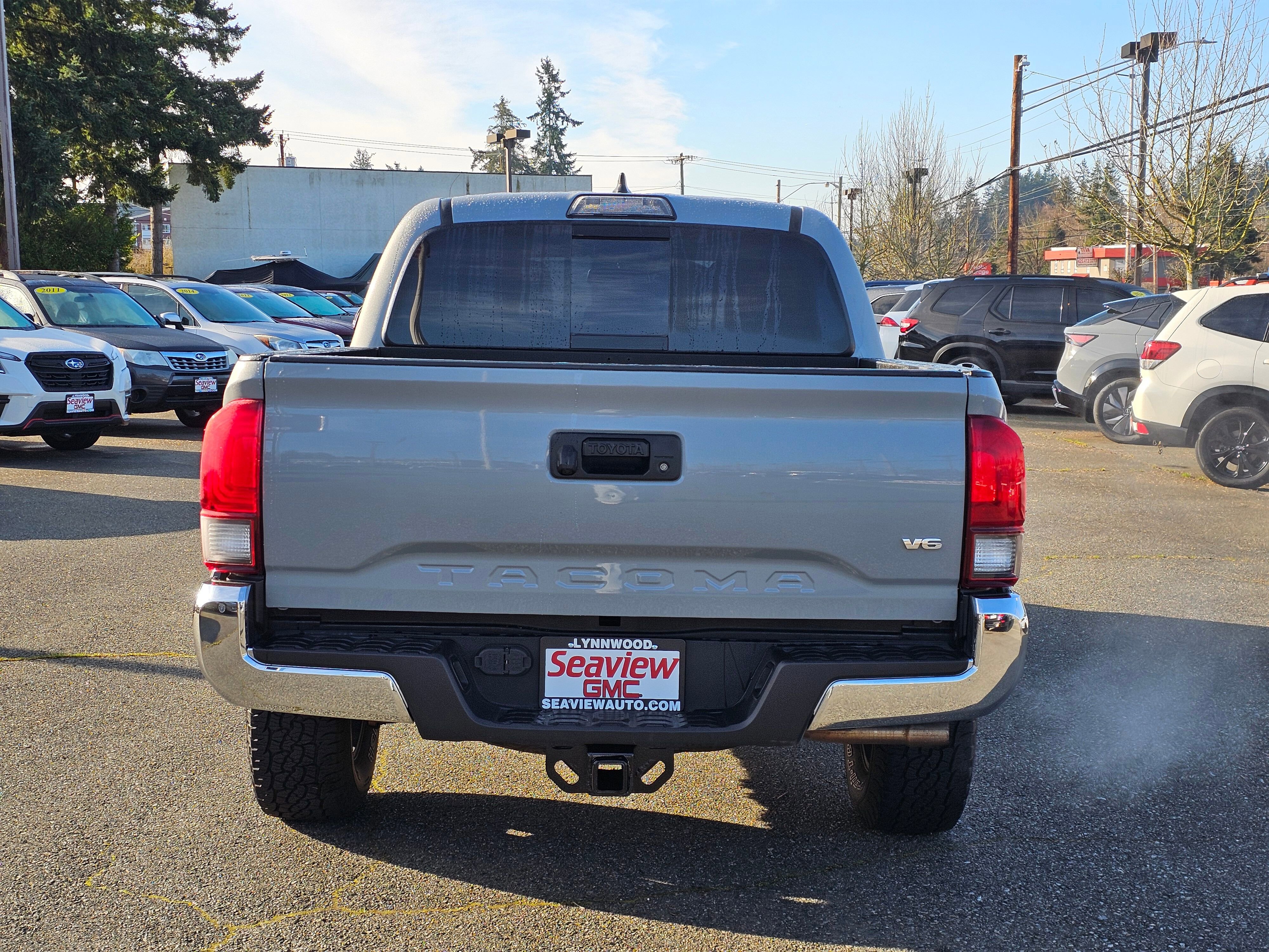 Used 2019 Toyota Tacoma TRD Off-Road image 6
